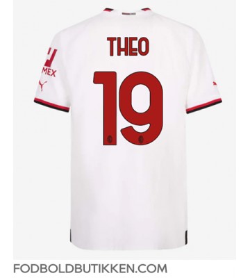 AC Milan Theo Hernandez #19 Udebanetrøje 2022-23 Kortærmet